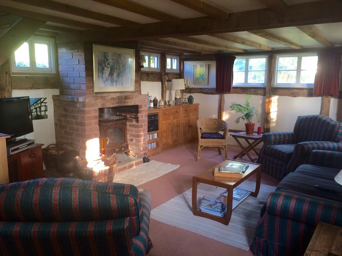 Yew Tree Cottage Леминстер Экстерьер фото
