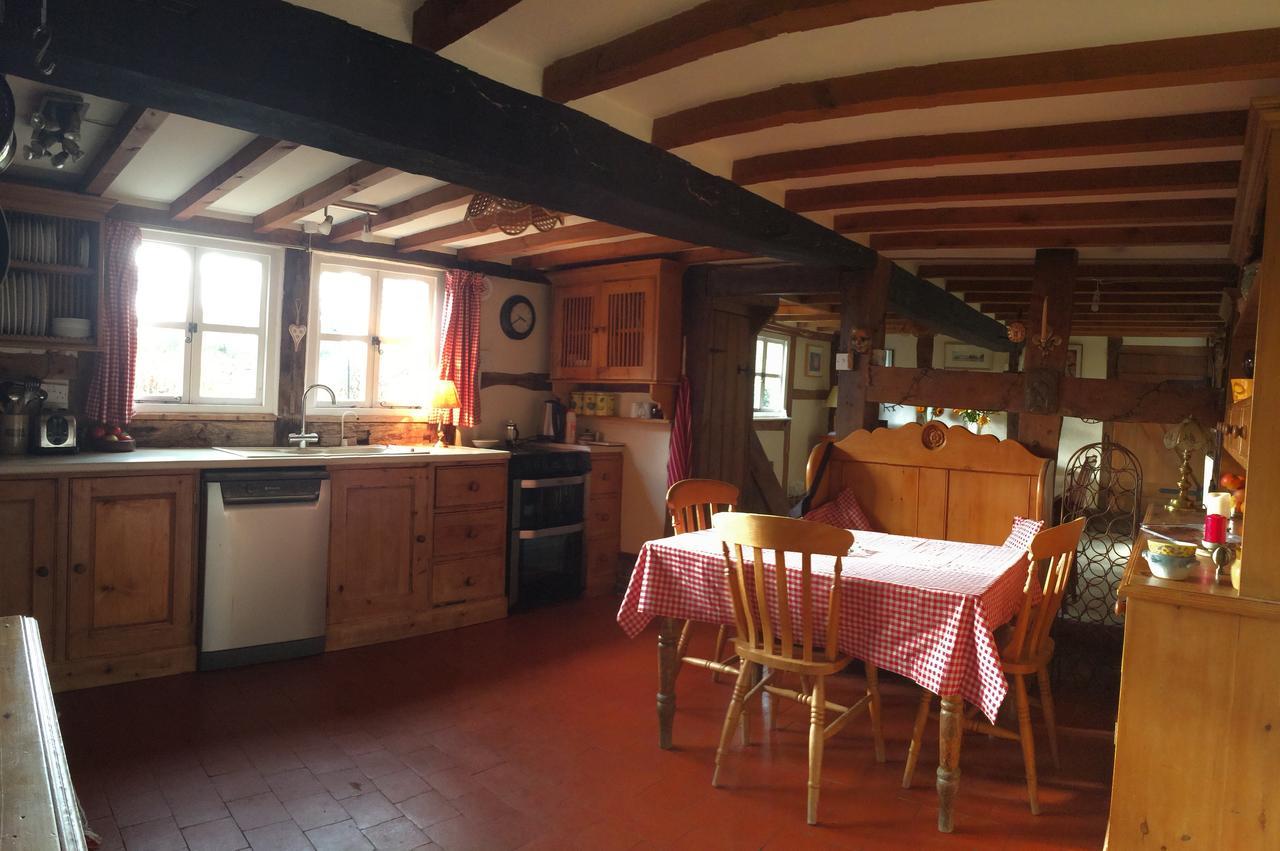 Yew Tree Cottage Леминстер Экстерьер фото