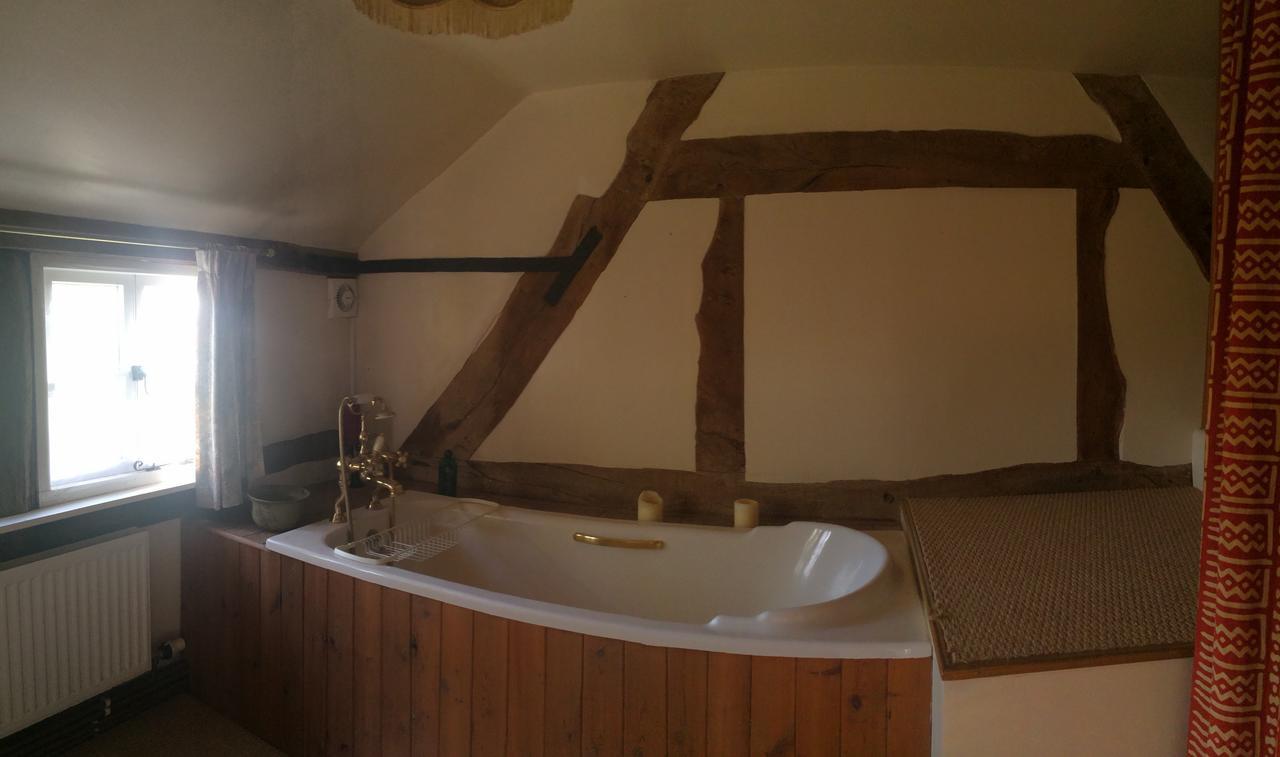 Yew Tree Cottage Леминстер Экстерьер фото